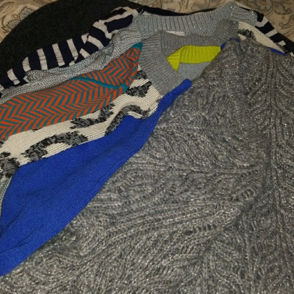 Gap & Banana Republic 6 Sweater Bundle-Up Deal!